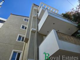 Πωλείται Συγκρότημα Κατοικιών στα Μελίσσια – περιοχή Αγία Μαρίνα