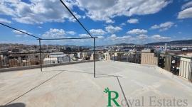 Πειραιάς, Υδραίϊκα, Ρετιρέ με εντυπωσιακή πανοραμική θέα, προς πώληση