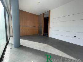 Χαλάνδρι, Αγία Άννα, σύγχρονο επαγγελματικό κτήριο, προς πώληση