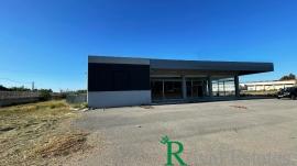 Νομός Μεσσηνίας, Καλαμάτα, Εθνική Οδός, Νέα Είσοδος, επαγγελματικό κτήριο, διατίθεται προς πώληση Νομός Μεσσηνίας, Καλαμάτα, Εθνική Οδός, Νέα Είσοδος, επαγγελματικό κτήριο, διατίθεται προς πώληση