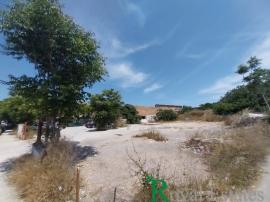 Μαρούσι, Σωρός, σε κεντρική λεωφόρο, τρίφατσο οικόπεδο προς πώληση