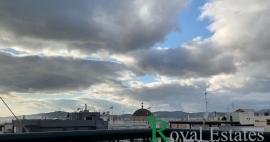 Αθήνα, Ιστορικό Κέντρο, Πλάκα, διατίθεται προς πώληση, όροφο μεζονέτα, σε εξαιρετικό σημείο και απεριόριστη θέα