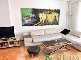 Πολυτελές διαμέρισμα πλήρως ανακαινισμένο διατίθεται πρός πώληση στο Κολωνάκι, Αθήνα Πολυτελές διαμέρισμα πλήρως ανακαινισμένο διατίθεται πρός πώληση στο Κολωνάκι, Αθήνα