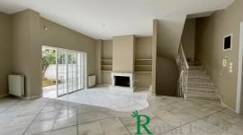 Νέα Ερυθραία, Καστρί, προς πώληση, μεζονέτα, σε εξαιρετικό σημείο της περιοχής Νέα Ερυθραία, Καστρί, προς πώληση, μεζονέτα, σε εξαιρετικό σημείο της περιοχής