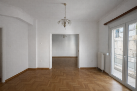 Πωλείται διαμέρισμα στα Πατήσια, πλησίον Πλ. Κολιάτσου