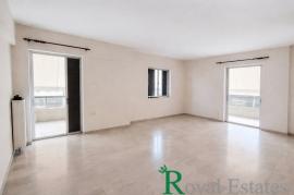 Αθήνα, Πετράλωνα, Κάτω Πετράλωνα – Φωτεινό και ευρύχωρο διαμέρισμα προς πώληση