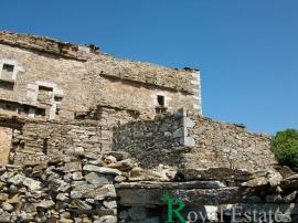 Πύργος κατασκευής αρχών 19ου αιώνα, διατίθεται προς πώληση στην Μάνη, περιοχή Μουντανίστικα, Πελοπόννησος